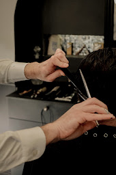 Photo n°41 de L'Homme à Annecy (Magasin de produits de beauté)