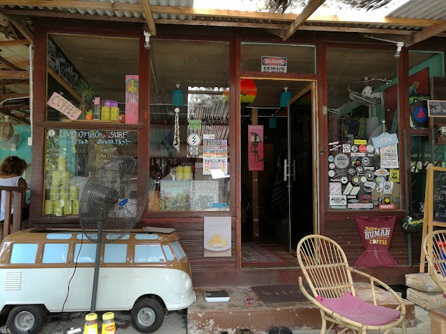 Ombok Cherating Surf Cafe