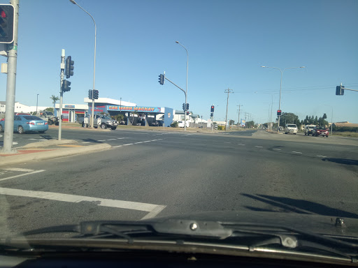 Car Lovers Express City Gates - Thumbnail