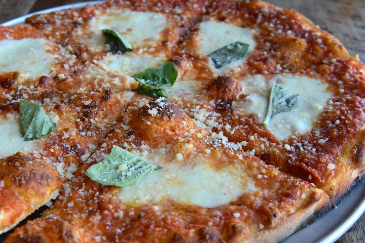 Noble Crust Of Carrollwood by null