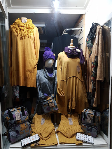 Gilmans of Bakewell Gallery - United Kingdom