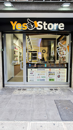 Yes Store Bari - Visual