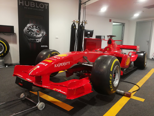 Cinema Ferrari - Visual