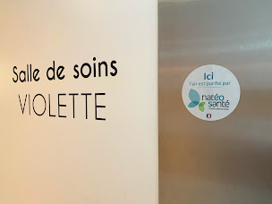 Photo n°10 de Cabinet ST-CYR DENTAIRE : Dr Papin & Dr Droesch & Dr Monteil à Saint-Cyr-au-Mont-d'Or (Cabinet d'implants dentaires)