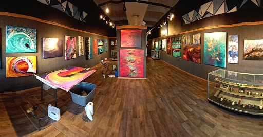 MAUI ART GALLERY - Thumbnail