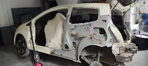 Photo n°26 de Station de la Vallee à La Penne-sur-Huveaune (Atelier de carrosserie automobile)