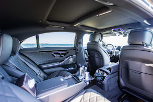 Photo n°21 de Travel Limousines : Chauffeur privé Côte d'Azur à Cannes (Service de chauffeur particulier)
