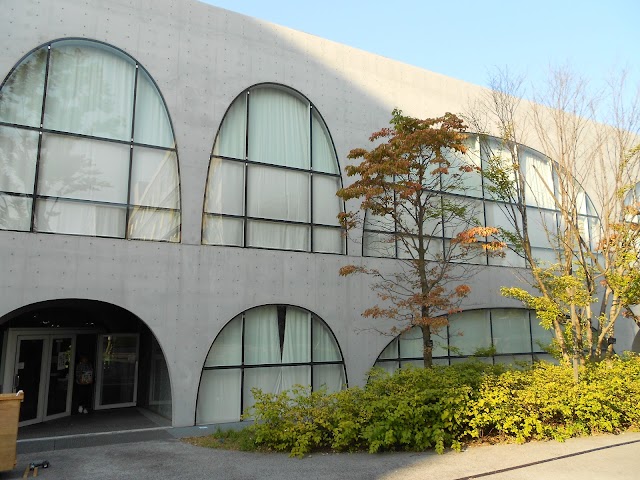 Tama Art University Library by Toyo Ito