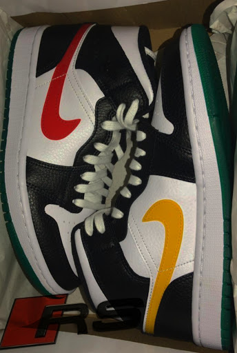 Rolling Sneakers - Thumbnail
