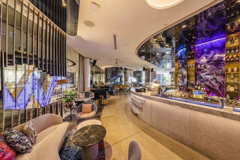 Living Room Bar — photo