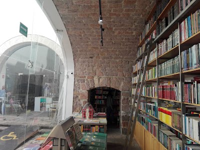 Photos of Librer&iacute;a CONACULTA