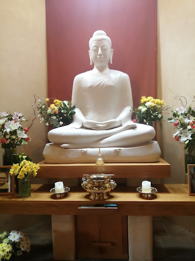 Chithurst Buddhist Monastery Logo