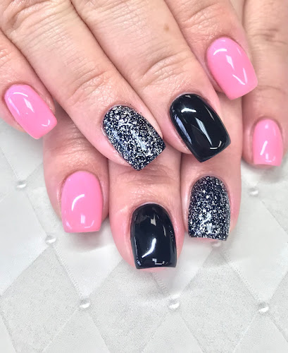 Heathers Nail Boutique interior view