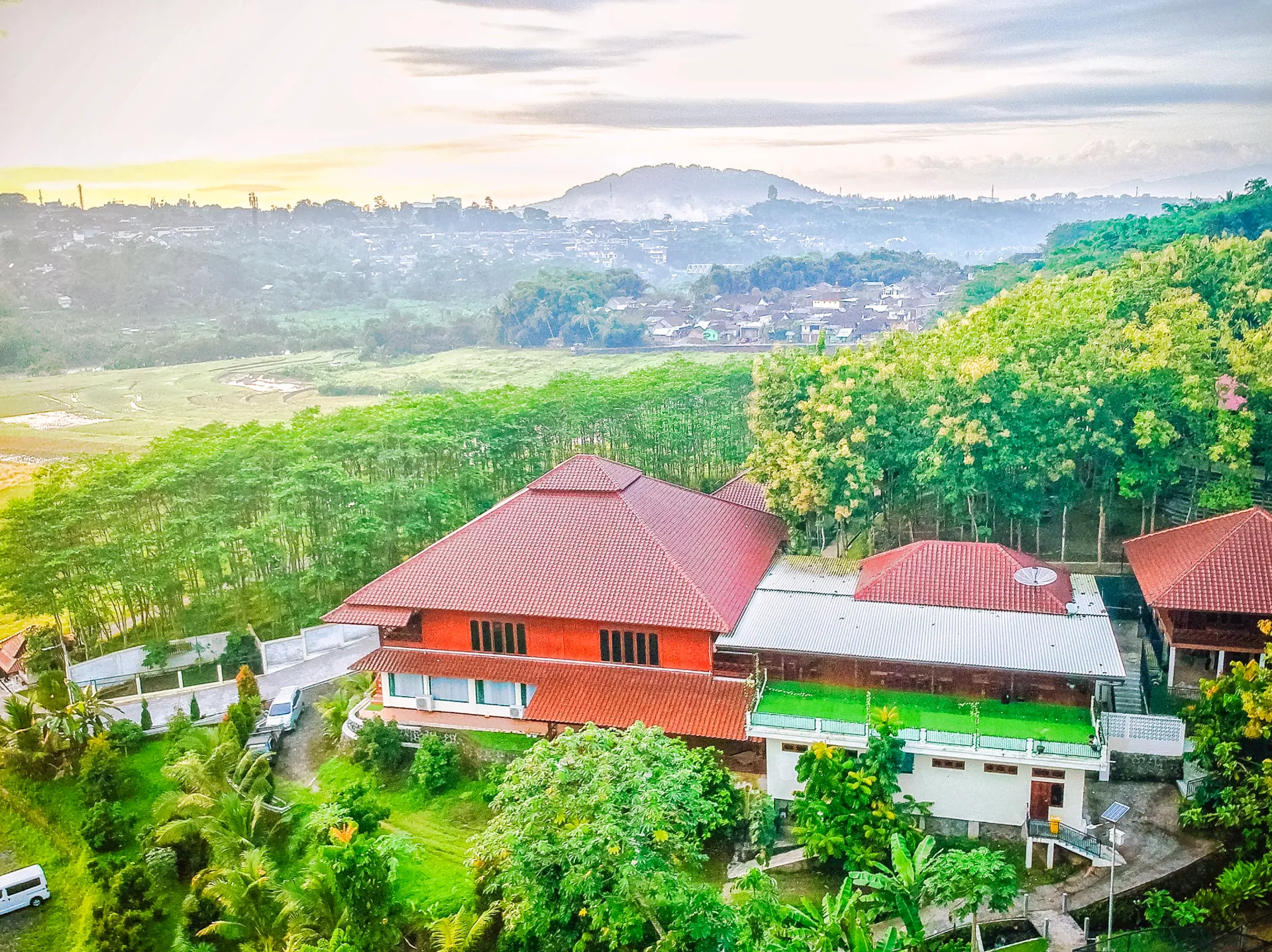 Kasuari Exotic Resort | Hotel Papua Magelang