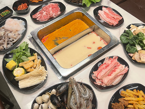 GoroGoro Steamboat & Korean Buffet @ The Centrepoint - Thumbnail