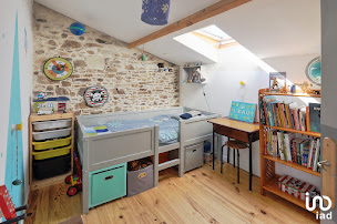 Photo n°2 de Floriane Bonneau IAD France à La Montagne (Agence commerciale)