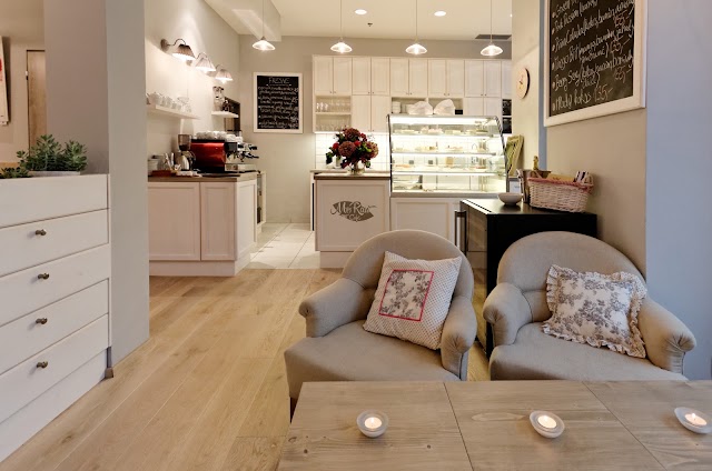 MyRaw Café