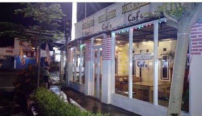 Photos of Garasi Cafe