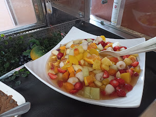 Photo n°24 de Buffet de la Plaine - Restaurant à volonté - traiteur à Oyonnax (Livraison de repas à domicile)