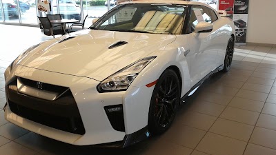 Photos of Royal Palm Nissan