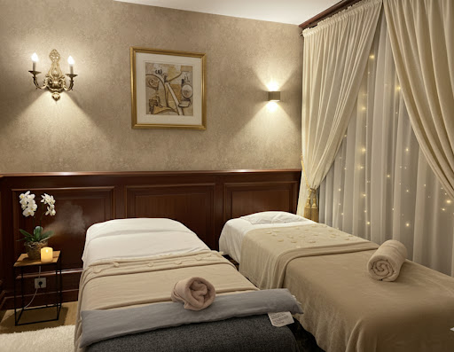 Royal Thai massage &spa