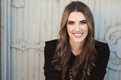 Ashlee Martindale Real Estate Advisor, Designer - Thumbnail