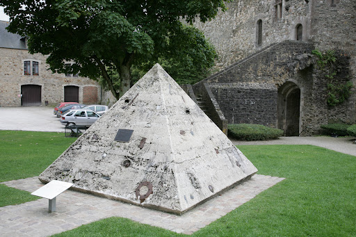 Pyramide de Mémoire
