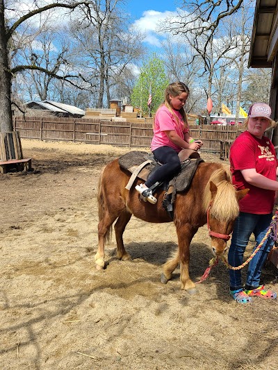 Hochatown Rescue Center & Petting Zoo