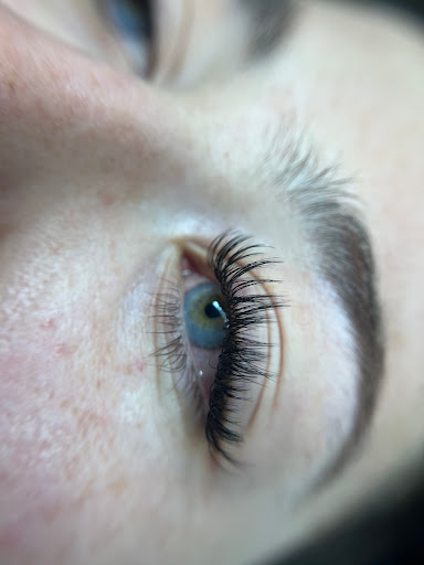 Lashes By Jailene - United States