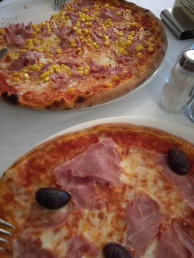 Photos of Pizzeria Giuliano