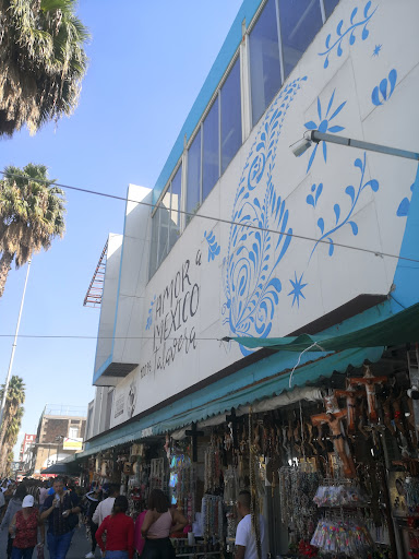 Plaza Comercial La Morenita