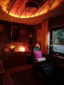 URsprung Schamanische Praxis, alternative Heilmethoden, ganzheitl. Lebensberatung und Trance Gartenstraße 6, 57632 Flammersfeld, Deutschland