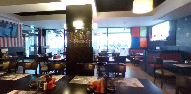 New Chicago Restaurant - Restaurant