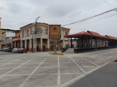 Photos of Metrovia 2 "Parada Mercado 4 Manzanas"
