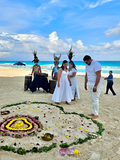 Hola Weddings - Visual