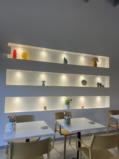 Photo de Les Popotes café céramique Hossegor