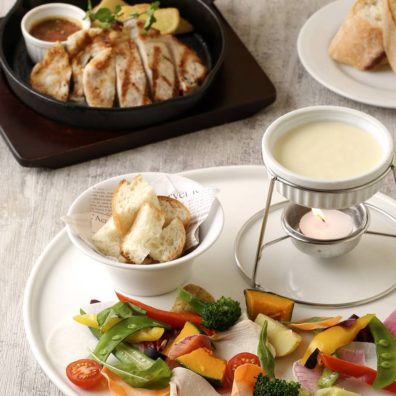 チーズ グリル フロマージョ ミント神戸店 ラクレットチーズ チーズフォンデュ 肉 ワインを楽しむレストラン