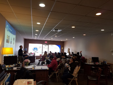 Kelli E. Davenport: Allstate Insurance 220 Dixie Hwy, Chicago Heights, IL 60411, United States