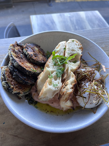 The Foreigner Café Ivanhoe - Thumbnail