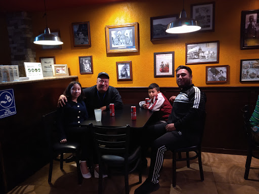 Rosarito Beach Pizza Italian cuisine - Thumbnail