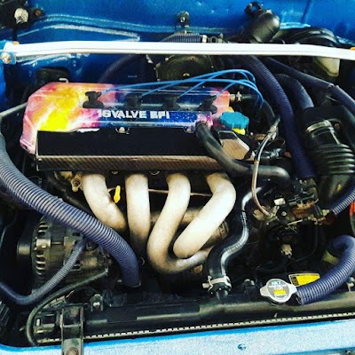 Photos of Jona Paint Details