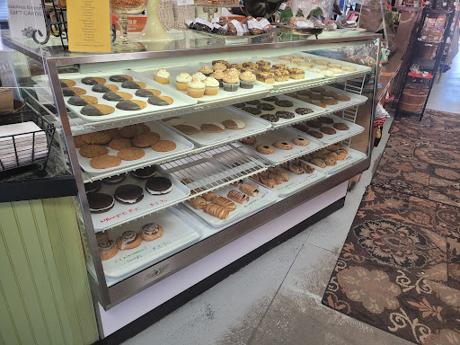 Buckies Biscotti & Bakery Cafe - Thumbnail