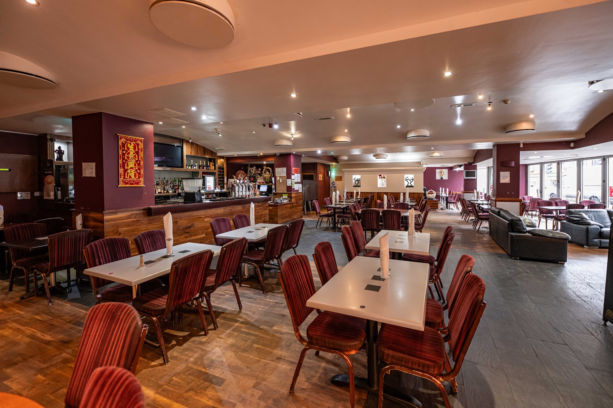 May Sum Buffet Restaurant - Catering - photo 1