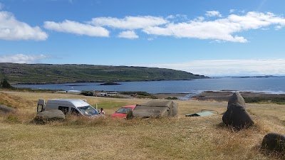 Photos of Tjaldsv&aelig;&eth;i&eth; Fl&oacute;kalundi