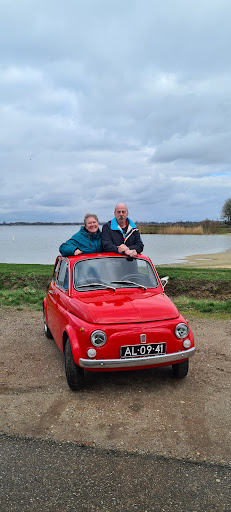 Oldtimer verhuur Mill - Fiat 500 om te toeren of als trouwauto in het Land van Cuijk! - Thumbnail