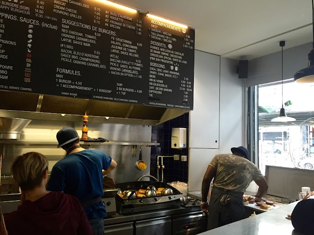 b&m Burger
