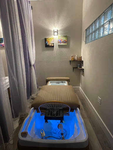 Tropical Tanning and Spa - Thumbnail