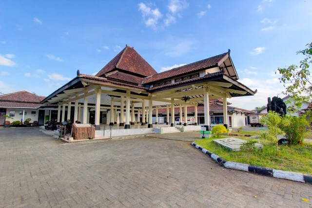 Capital O 93024 Hotel Ganesha