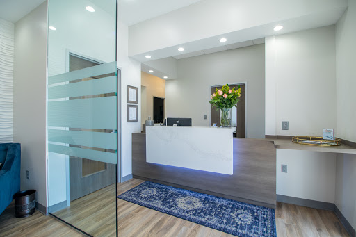 Lori Logan DDS - Visual