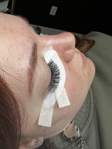 KMBeauty LLC - Thumbnail